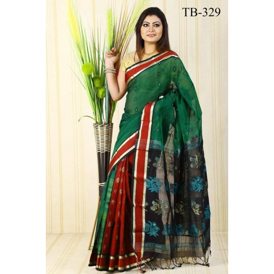 Fashionable Saree with blouse pcs