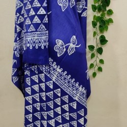Fashionable Aarong Batik shawl