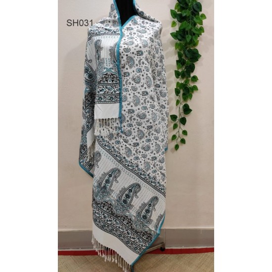 Fashionable Aarong Viscose Screen Print shawl