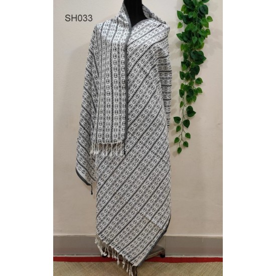 Fashionable Aarong Viscose Screen Print shawl