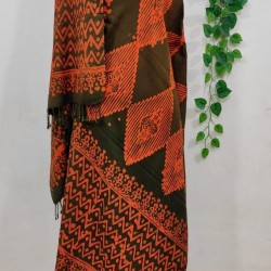 Fashionable Aarong Batik shawl