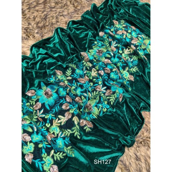 Fashionable Velvet Shawl