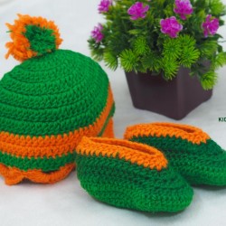 Crochet baby hat and shoe set