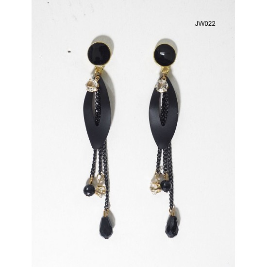 Stylish earring