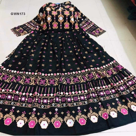 New Trendy Gown