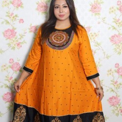 Stylish Lilen Gown For Women