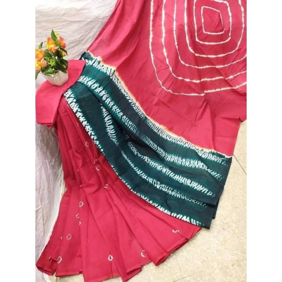 বাটিক শাড়ি