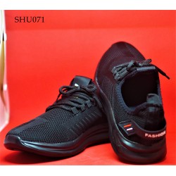 Sports Shoe For Men SHU071