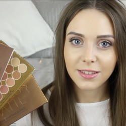 Ultra32 Shade Eyeshadow Palette Flawless